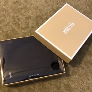 michael kors scarf mens yellow